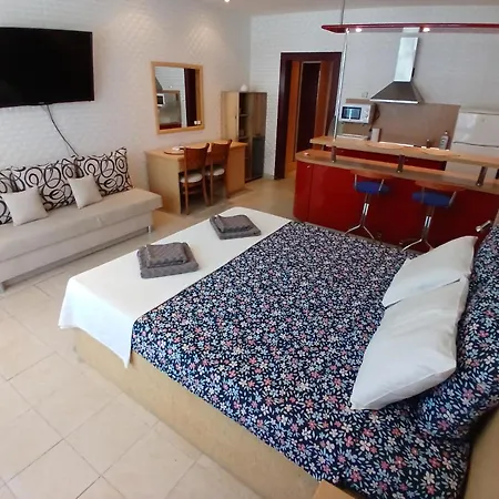 Miramar Apartment *